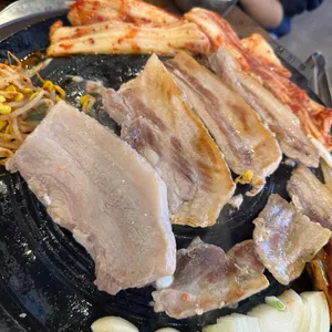 은계호수솥뚜껑삼겹살 사진