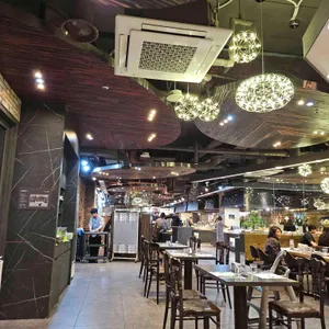 더 파티 리뷰 사진