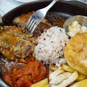 라라코스트 사진
