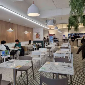 라라코스트 리뷰 사진