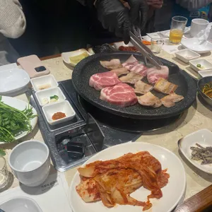압구정 진주 사진