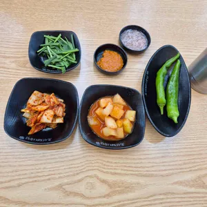 조선돼지국밥 사진