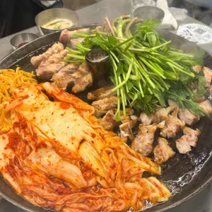 목구멍 사진