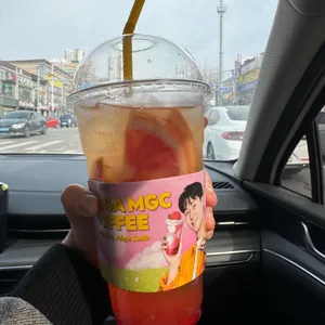 메가커피 사진