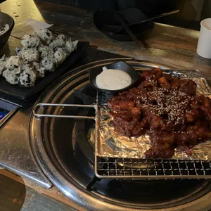 크라운닭발 사진