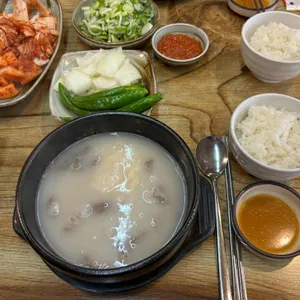 전주장작불곰탕 사진 1