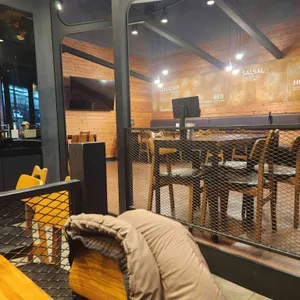교촌치킨 사진 2