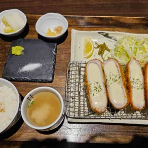 돈카츠 인정 사진