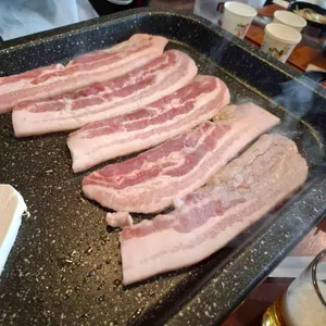 선바위미나리삼겹살집 사진