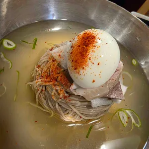 옥돌현옥 사진