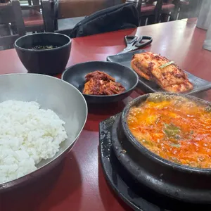 돌고래순두부 사진