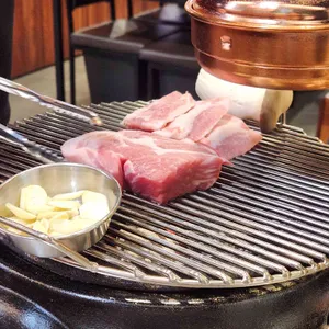 백화돈 사진