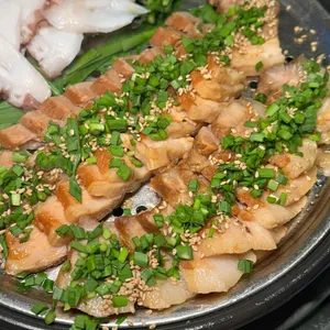 통영돌문어보쌈 사진