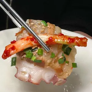 통영돌문어보쌈 사진