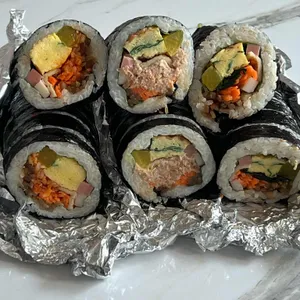 이현김밥 사진