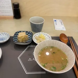 스시센동 사진