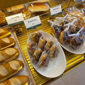 BGT호두단팥빵 리뷰 사진