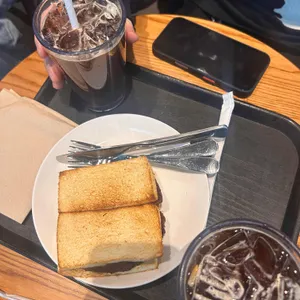 스타벅스 대표 사진