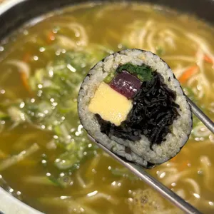 배말칼국수김밥 사진