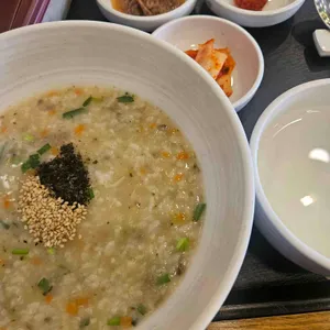 본죽 사진