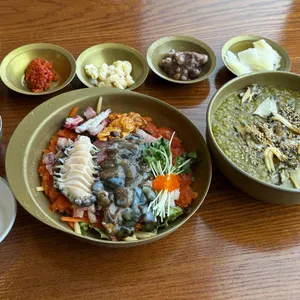 청초수물회 사진