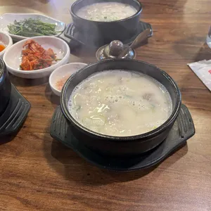 79네수육국밥앤철판 사진