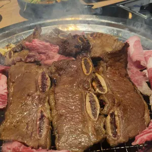 카우앤카우 사진