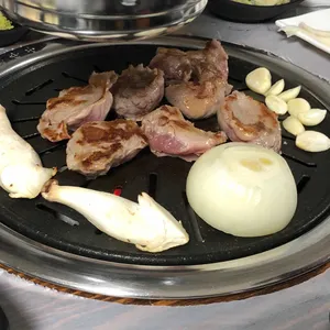 동의홍면 사진