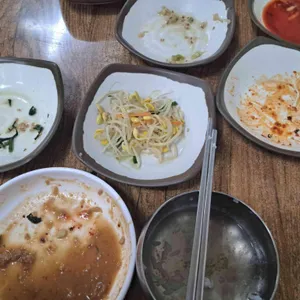꽃이있는곤드레밥 사진