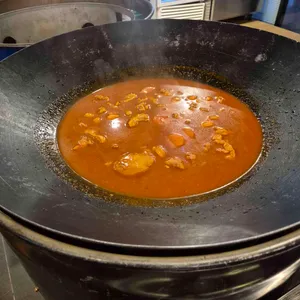 까치 솥뚜껑 닭도리 사진