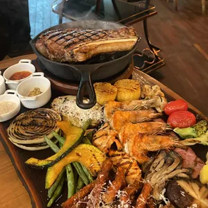 르 자민 사진
