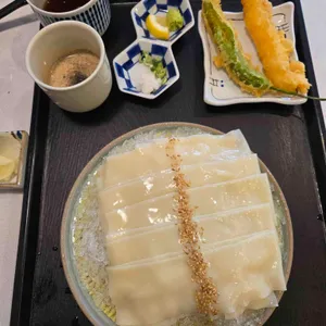 요미우돈교자 사진