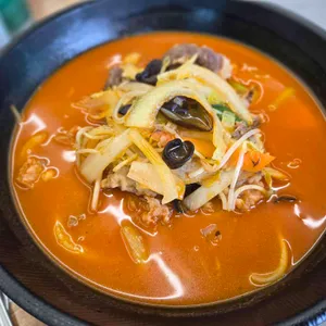 신얼큰이짬뽕 사진