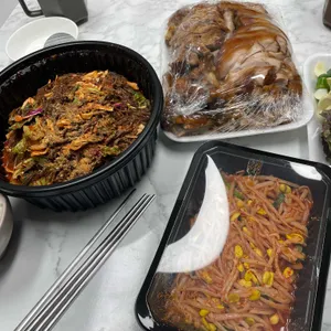 장충동털보족발 사진 1