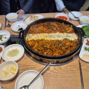 춘천닭갈비 비비리 사진
