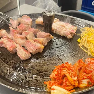 목구멍 사진