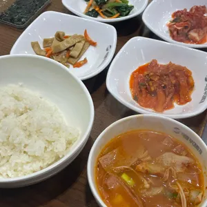 백짱부대찌개 사진