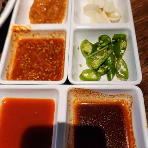 화봉족발 사진