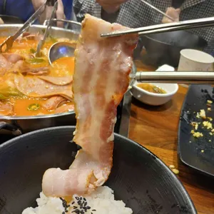 부대뜰 사진