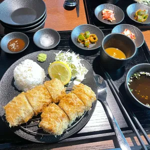 사루야 사진
