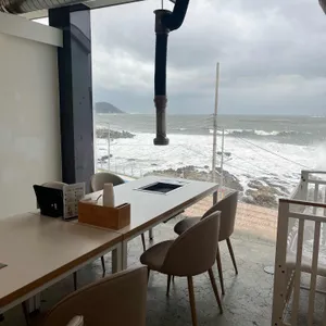 포트 리뷰 사진