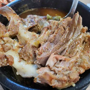 청기와뼈다귀해장국 사진