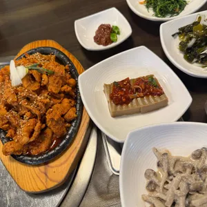 동명사랑채 사진