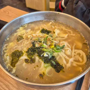 맥가이버손칼국수 사진