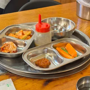 장수감자탕 사진