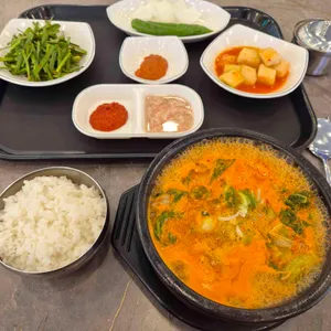 일품돼지국밥 사진