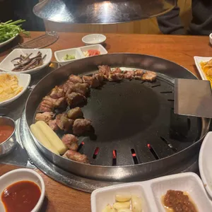 고기굽는남자 사진 2