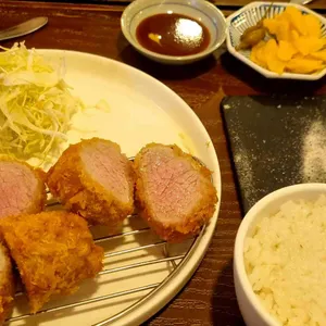 디귿 사진
