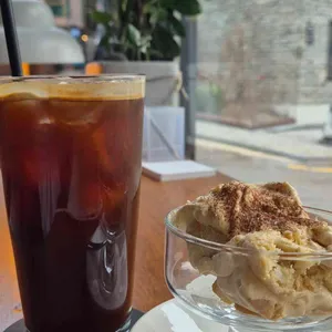 누후드 사진