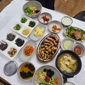 벚꽃마을 리뷰 사진